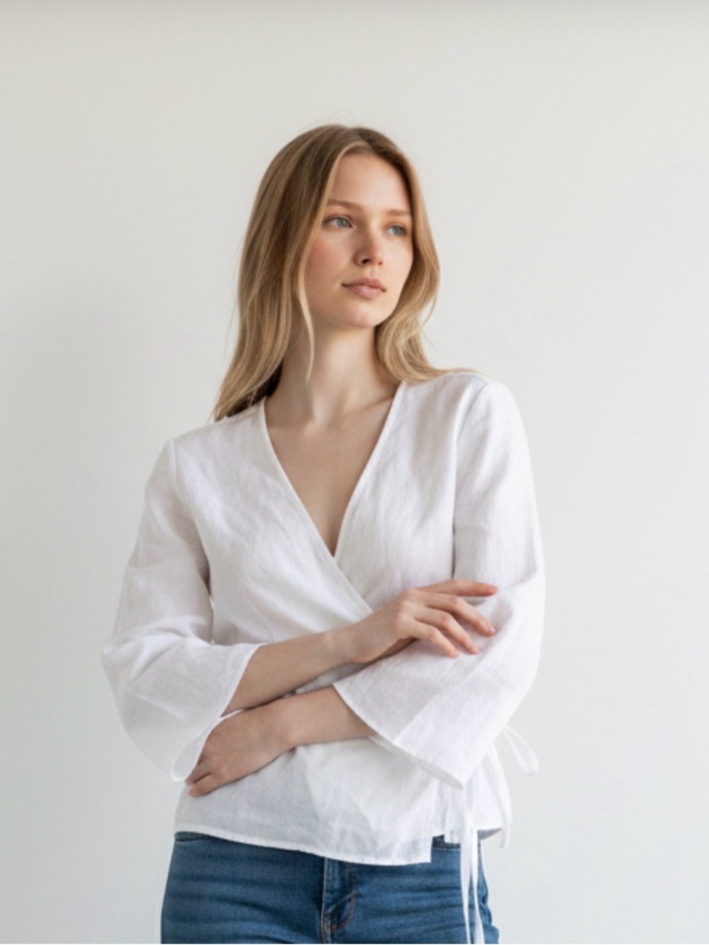 Aritzia Wilfred Free Wrap Top - White